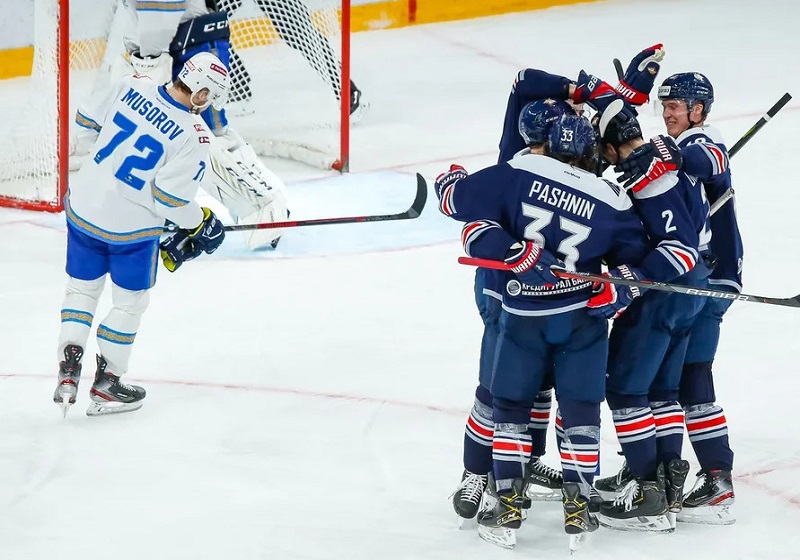 Father and son Mozyakin`s in one link in a victorious match with Barys